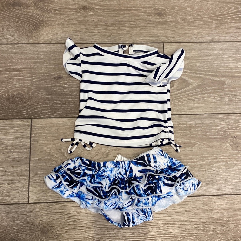 Snapper Rock 2 piece swimsuit 3-6mo